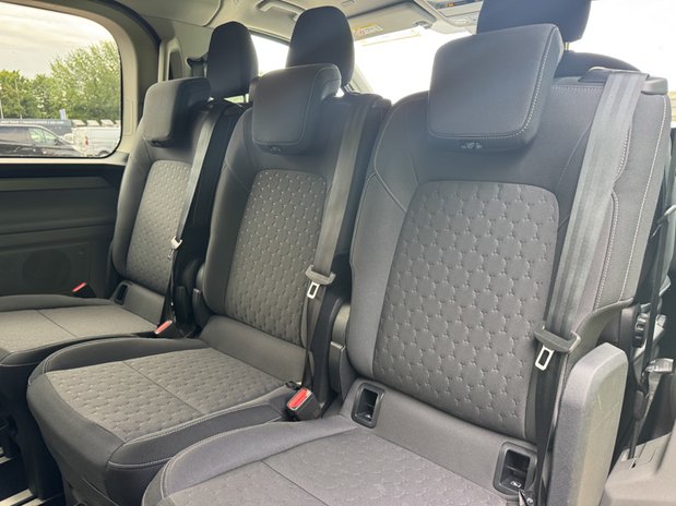Ford Tourneo Custom Titanium Luxe | 9 Seater | L2 LWB | 320 | Euro 6 | £29083 + VAT 11