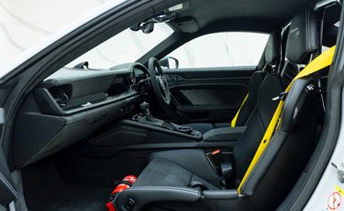 Porsche 911 GT3 RS Weissach (992) 14