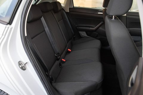 Volkswagen Polo SE TSI DSG 36