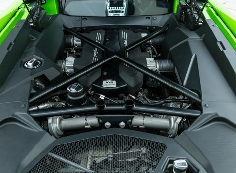 Lamborghini Aventador S LP 740-4 33