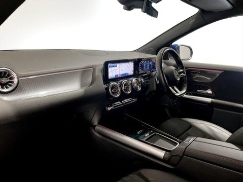 Mercedes-Benz GLA 1.3 GLA250e 15.6kWh AMG Line (Executive) SUV 5dr Petrol Plug-in Hybrid 8G-D 15