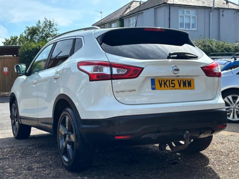 Nissan Qashqai 1.6 dCi n-tec+ 2WD Euro 5 (s/s) 5dr 10