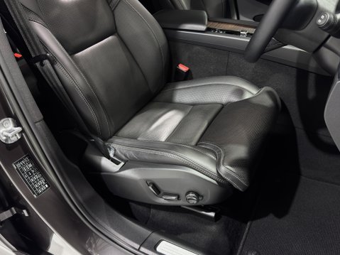 Volvo XC60 B5 ULTIMATE AWD MHEV 41