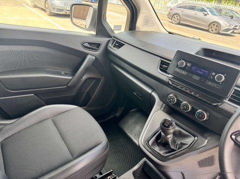 Renault Kangoo 1.5 dCi Blue ENERGY ML19 Start Panel Van 6dr Diesel Manual MWB Euro 6 (s/s) 33