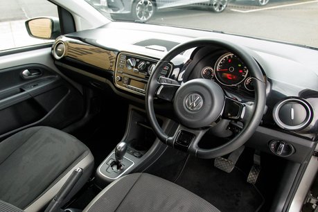 Volkswagen Up HIGH UP
