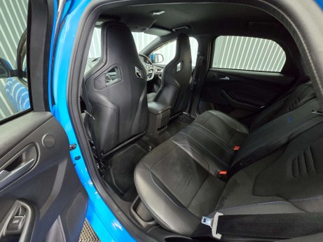 Ford Focus 2.3T EcoBoost RS Hatchback 5dr Petrol Manual AWD Euro 6 (s/s) (350 ps) 19