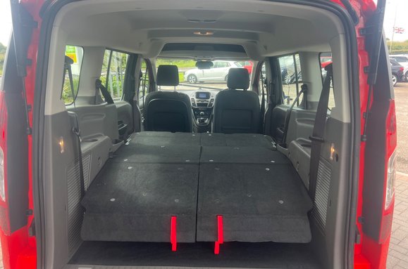 Ford Grand Tourneo Connect ZETEC 1.5 TDCI 7 SEATS 35