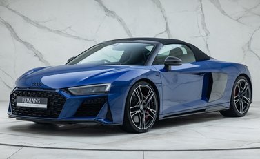 Audi R8 V10 PERFORMANCE CARBON BLACK SPYDER 5