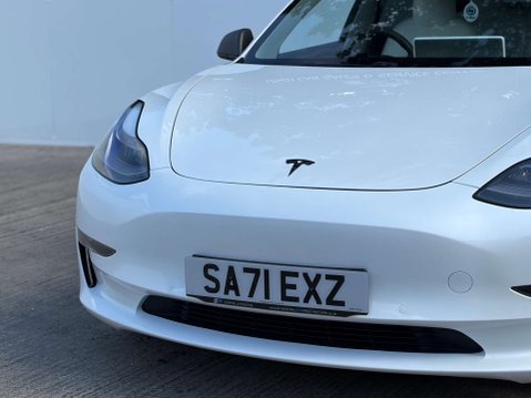 Tesla Model 3 Model 3 Performance AWD 4WD 4dr 39