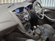 Ford Focus 2.0T EcoBoost ST-3 Hatchback 5dr Petrol Manual Euro 5 (s/s) (250 ps) 8