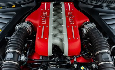 Ferrari GTC4 Lusso V12 42
