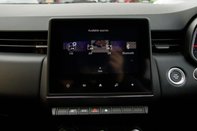 Renault Clio ICONIC TCE 25