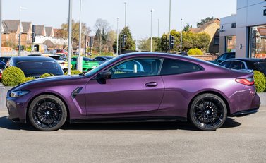 BMW M4 COMPETITION 3