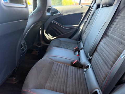 Mercedes-Benz A Class 1.5 A180d AMG Line 7G-DCT Euro 6 (s/s) 5dr 25