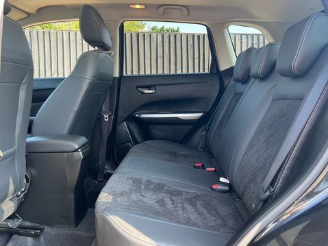 Suzuki Vitara SZ5 9