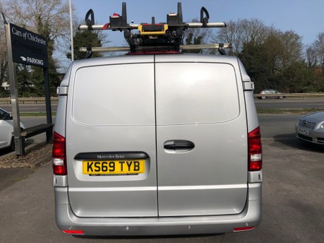 Mercedes-Benz Vito 110 PROGRESSIVE L2 94,000m 1 owner, good history, ULEZ compliant 9