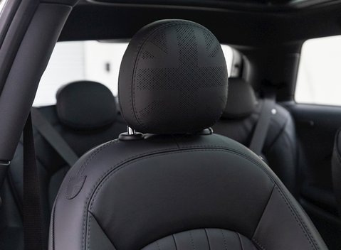 Mini Hatch Electric Level 3 11