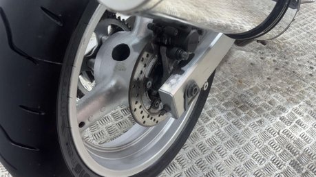 Suzuki SV650 SV650 2003 31K LONG MOT PERFECT A2 BIKE VTWIN SERVICED 650CC 45