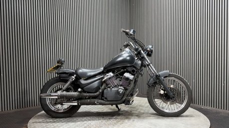 Suzuki Intruder 125 VL 2001 ONLY 13K CRUISER V TWIN PROJECT BIKE 125CC LEARNER 1