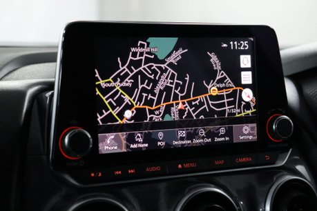 Nissan Juke DIG-T N-CONNECTA DCT 38