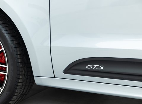 Porsche Macan GTS 24