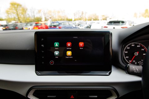 SEAT Arona TSI SE TECHNOLOGY 23