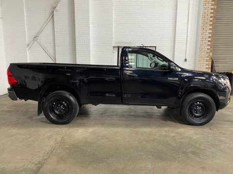 Toyota Hilux ACTIVE 4WD D-4D S/C 3