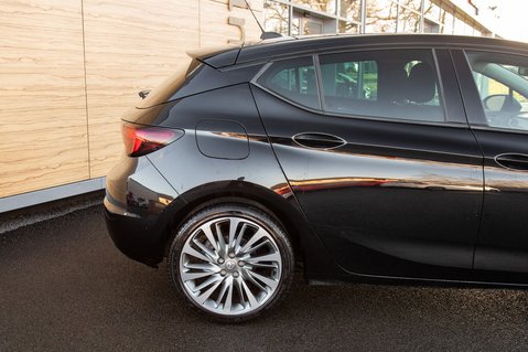 Vauxhall Astra SRI VX LINE NAV 7