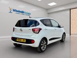 Hyundai i10 1.2 Premium SE Euro 6 5dr 11