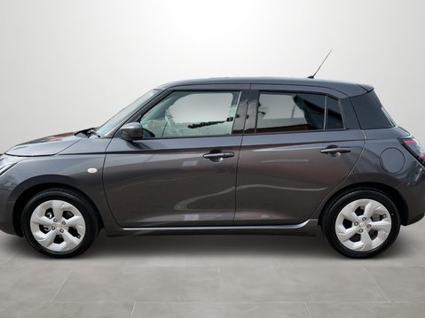 Suzuki Swift 1.2 Mild Hybrid Motion 5dr 8