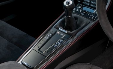Porsche 718 Cayman GTS 19