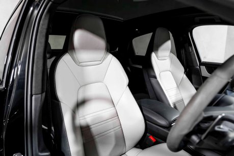 Porsche Cayenne GTS. WARRANTY. HUD. PANORAMIC ROOF. COMFORT ACCESS. BOSE. S/CHRONO. 20