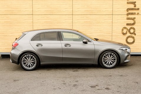 Mercedes-Benz A Class A 180 SPORT EXECUTIVE EDITION 12