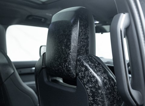 Land Rover Defender OCTA EDITION ONE 26