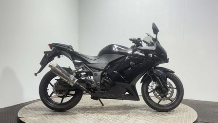 Kawasaki Ninja 250 2010 17K RUNNING PROJECT BIKE 250CC A2 READY SPORTS BIKE