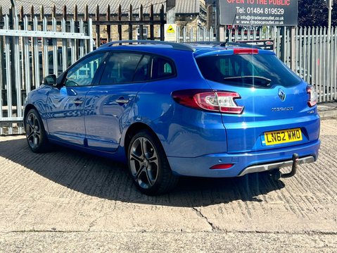 Renault Megane GT LINE TOMTOM DCI 11