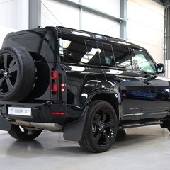 Land Rover Defender x-Dynamic HSE D350 - Huge Specification 1