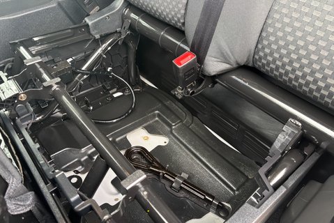 Ford Transit 350 L3 H2 Limited 130 ps Selectshift Automatic Panel Van - Sat Nav 18