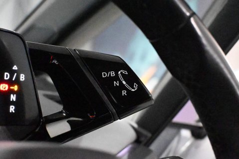 Volkswagen ID.3 Pro Performance 58kWh Life Auto 5dr 163