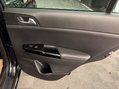 Kia Sportage 1.6 T-GDi 4 DCT AWD Euro 6 (s/s) 5dr 37
