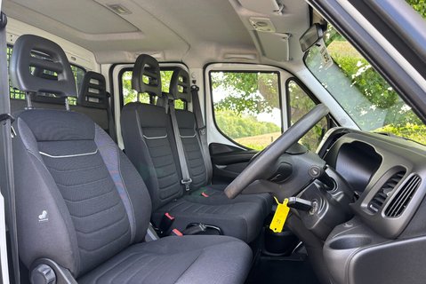 Iveco Daily 35C14D Crew Cab Tipper 4