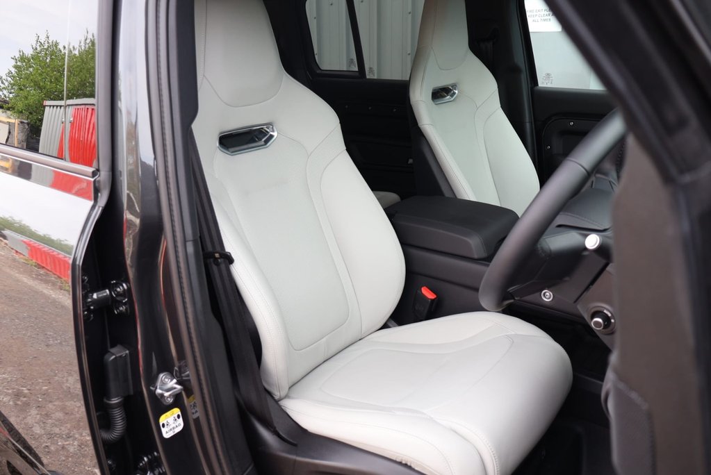 Land Rover Defender 110 2026 HARD TOP X-DYNAMIC HSE styled by SEEKER  with SVR SEAT CONVERSION 30