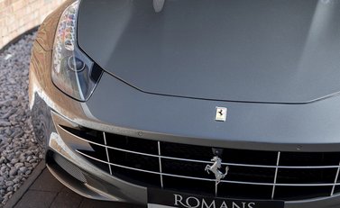 Ferrari FF 22