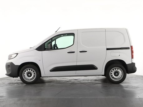 Vauxhall Combo 1.5 Turbo D 100ps Prime H1 8