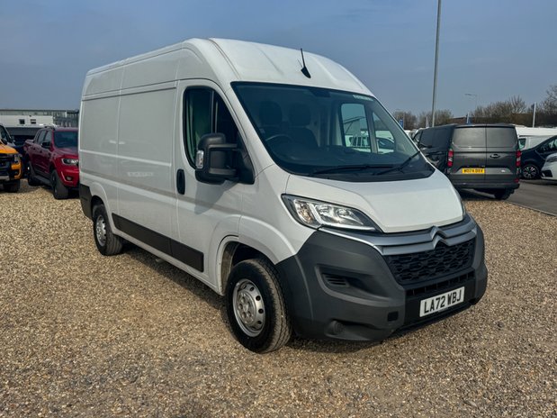 Citroen Relay MWB L2H2 Medium Roof Enterprise 35 Air Con Nav EURO 6 4