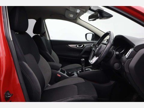 Nissan Qashqai 1.5 Qashqai N-Connecta dCi 5dr 14