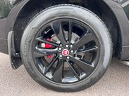 Jaguar F-Pace 2.0 D200 MHEV R-Dynamic Black Auto AWD Euro 6 (s/s) 5dr 63