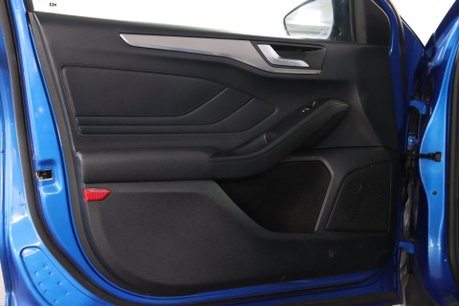 Ford Focus TITANIUM TDCI 44