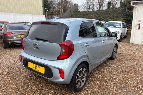Kia Picanto WAVE. 6 MAIN DEALER SERVICES.. ONLY ONE OWNER.. REVERSING CAMERA.. A/C 11
