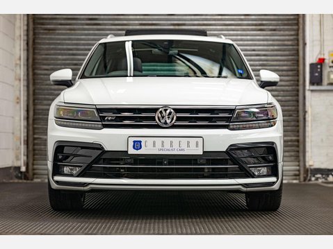 Volkswagen Tiguan 2.0 TDI R-Line Tech DSG 4Motion Euro 6 (s/s) 5dr 8